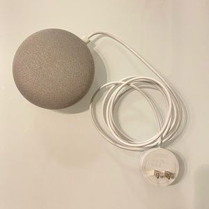 Google Home Mini (1st gen)